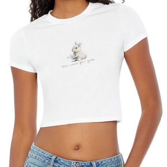 NWT FOREVER 21 White Baby Tee with Bunny Print - Picture 1 of 1